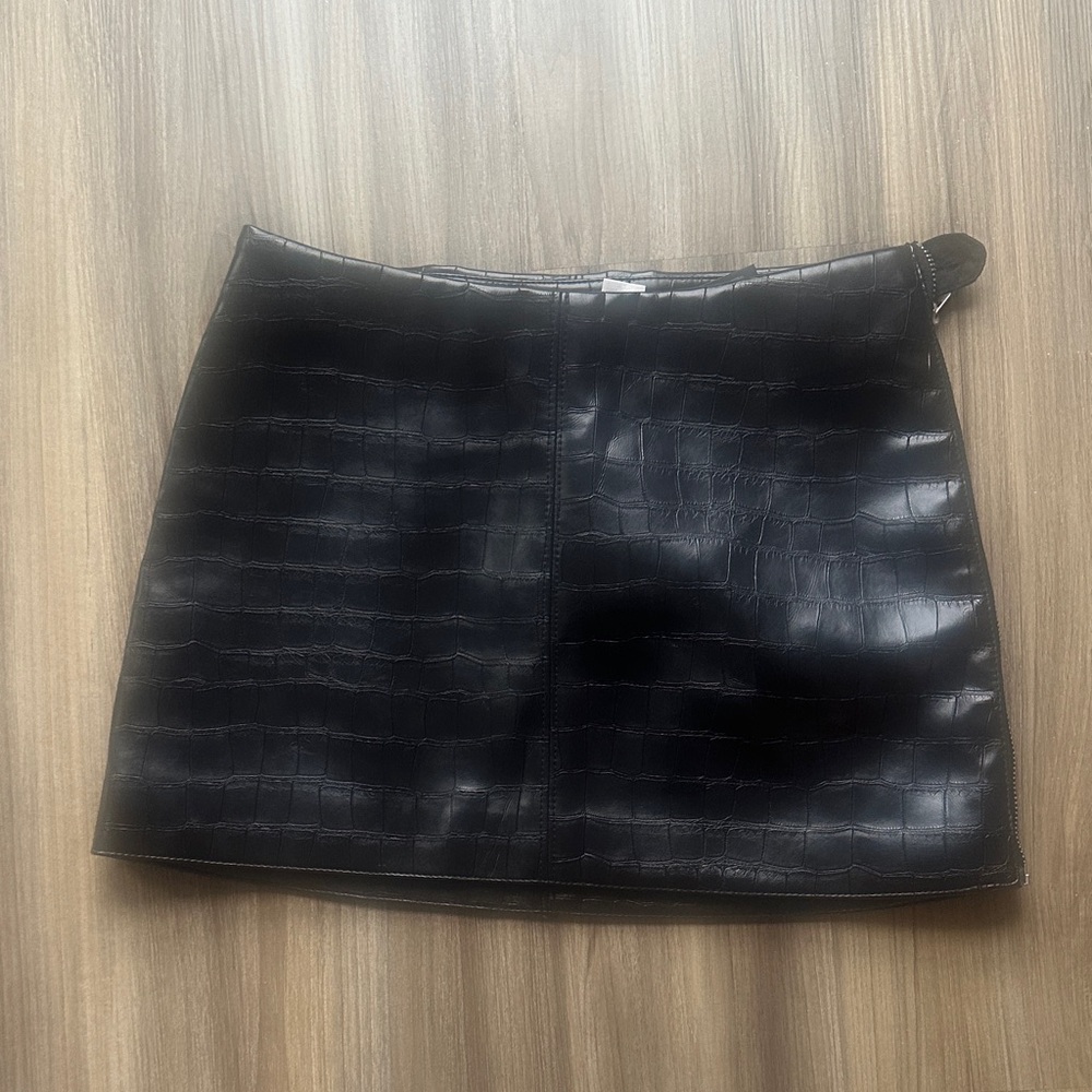H&M Divided Black Croc-Embossed Mini Skirt